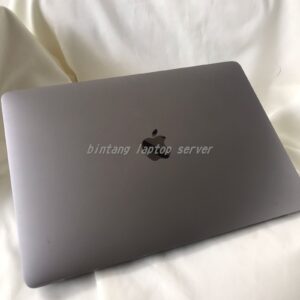 Macbook Pro 13" inch 2019 RAM 16GB / 256GB