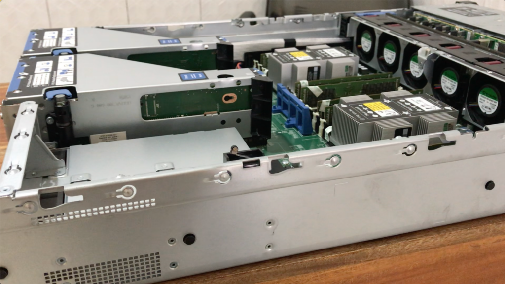 Komponen Server Rack Server dan Komponennya serta Fungsinya - Bintang Laptop Server